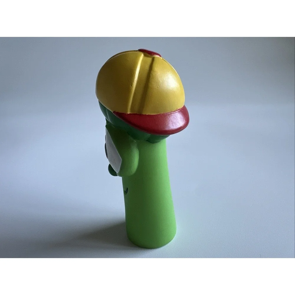 Veggie Tales Junior Asparagus 3" Big Idea 2000 Plastic PVC Figure - Picture 2 of 6